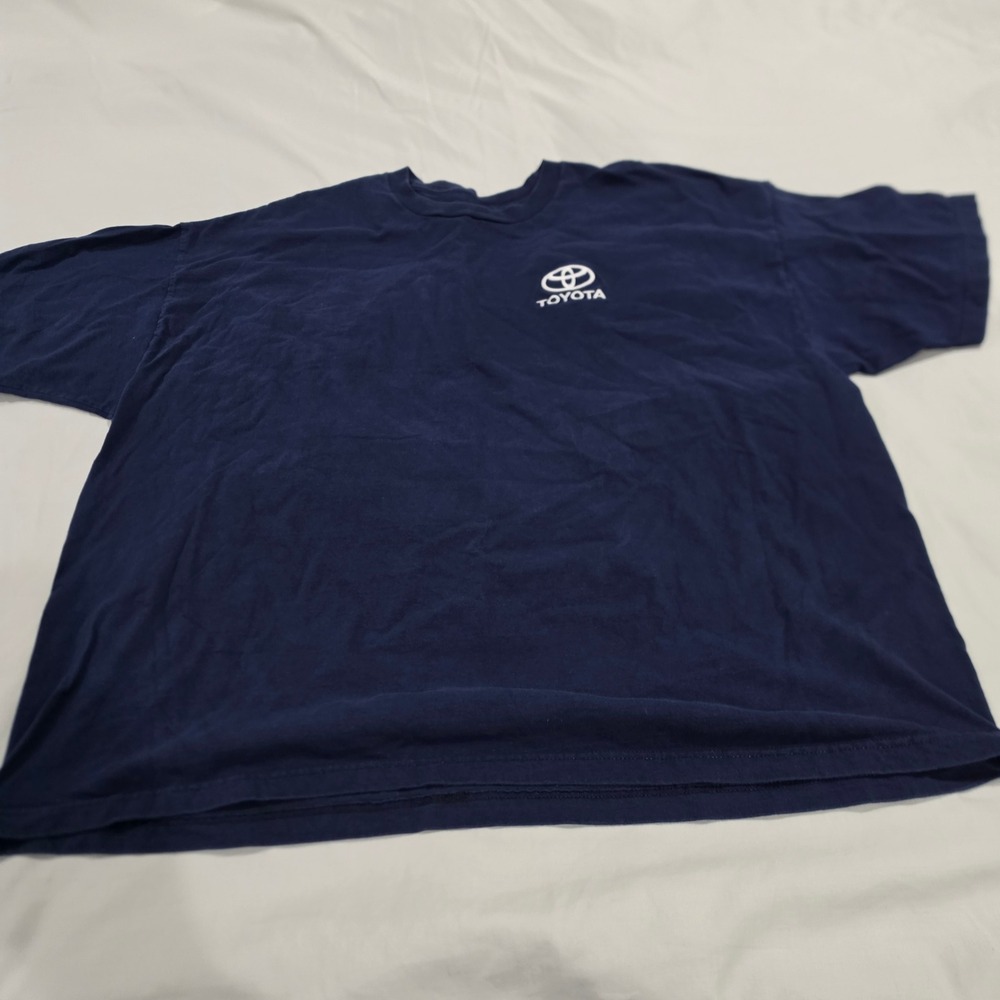Toyota T-Shirt Mens XL Navy Blue Excellent Embroidered Logo Short Sleeve Tee